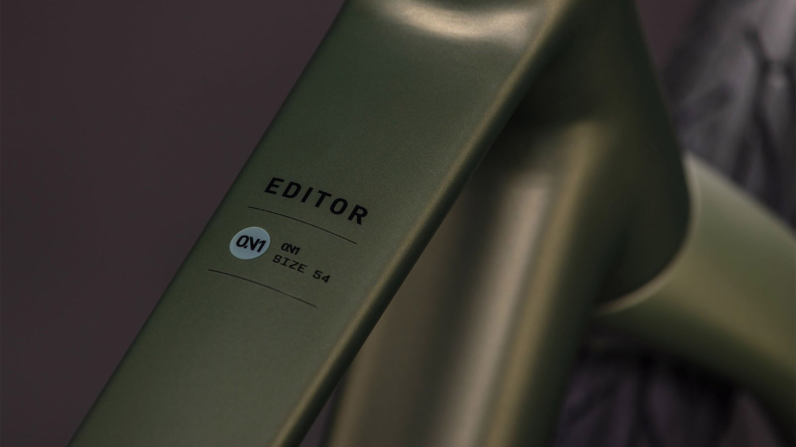 Cube Editore ONE reedgreen'n'black